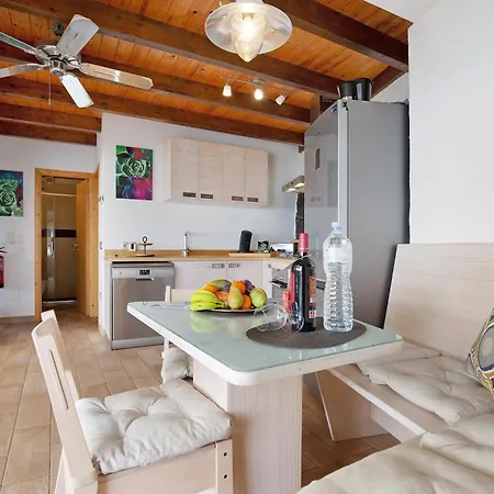 Сasa de vacaciones Torre 4 *